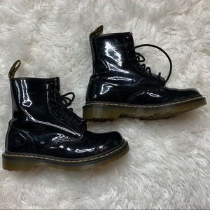 Black Dr. Martens SIZE 8